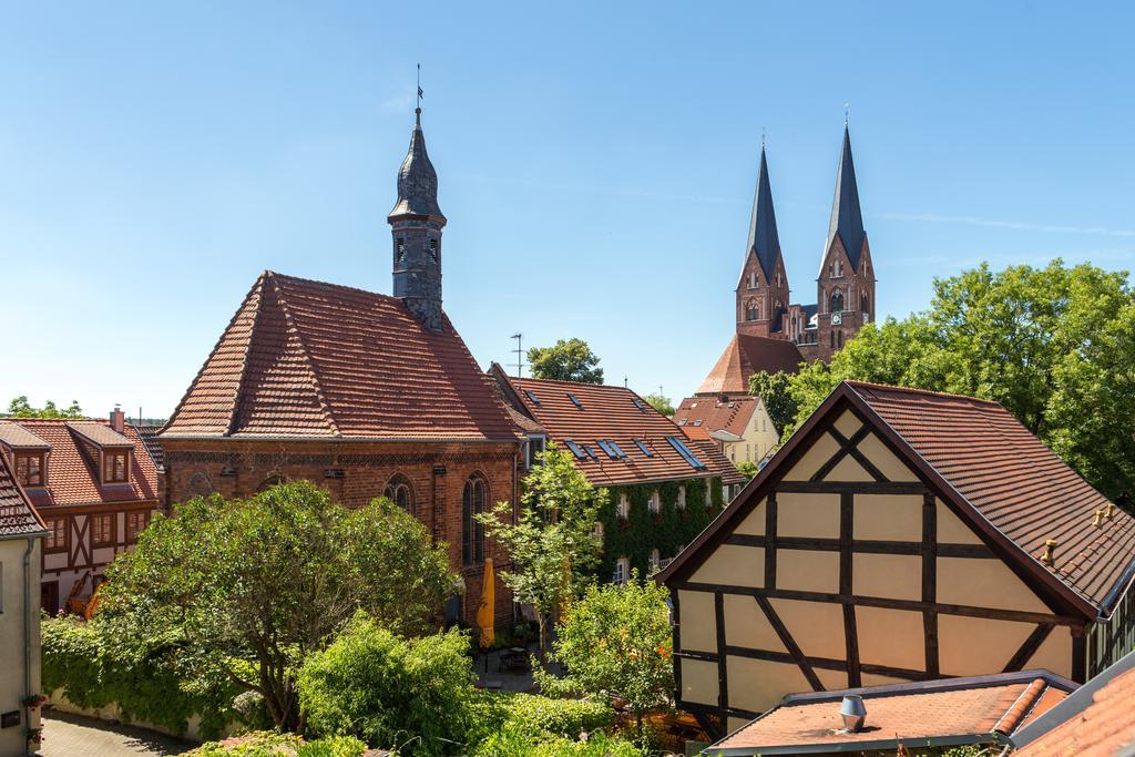 Up Hus Hotel Neuruppin Exterior photo